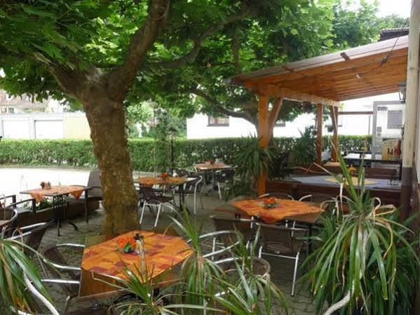Zum Waldhorn Hotel Peterstal Exterior foto